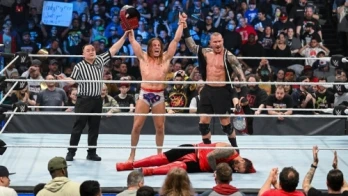 RK-Bro crashes The Usos' party