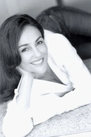 Angela Bennett