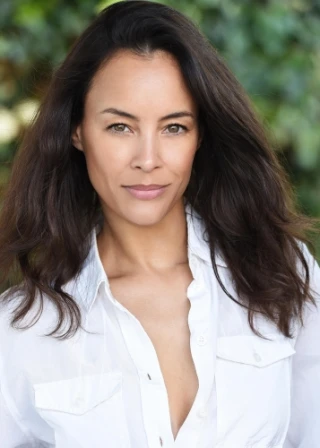 Taryn Nelson Di Capri