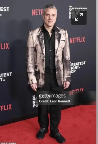 Darren Morze