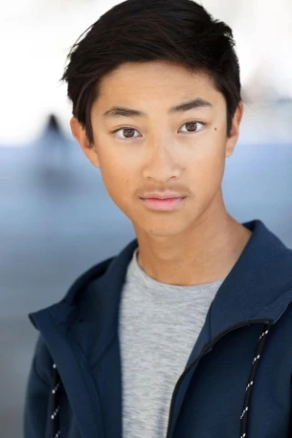 Zachary Dizon