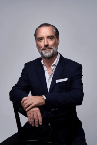Simon Horsman