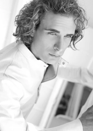 Dimitri DeFresco