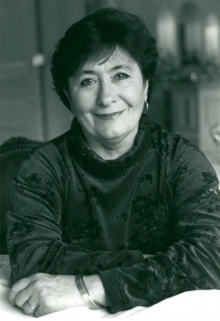 Mavis Nicholson