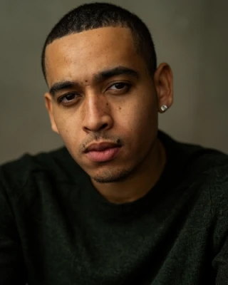 Ezra Elliott