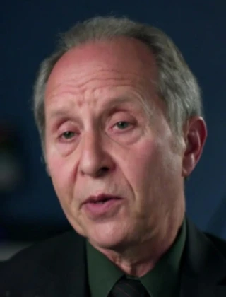 Peter Robbins