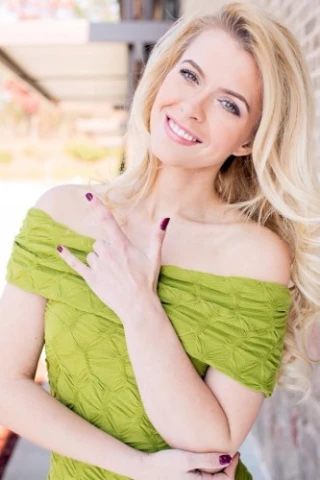 Kayla Moore