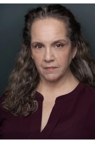 Lisa Dennett