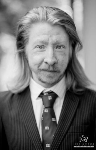 David J. Stebbeds