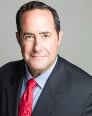 Ken Straus