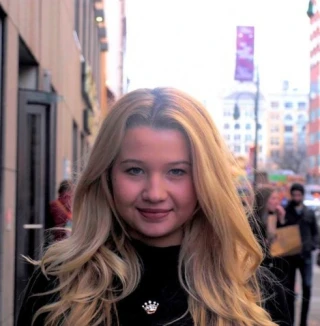 Jillian Larson