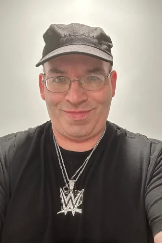 Michael 'Fan Champ' Silk