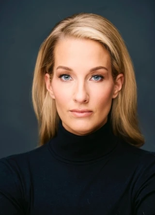 Amanda L. Miller