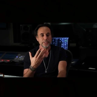Jonathan Elias