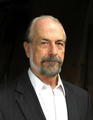 Kirk Larsen