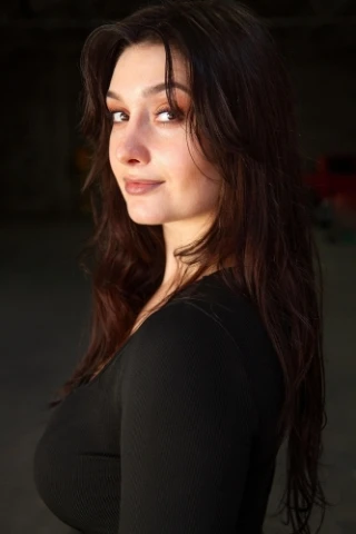 Anja Avsharian