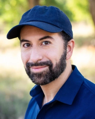 Sam Holdren