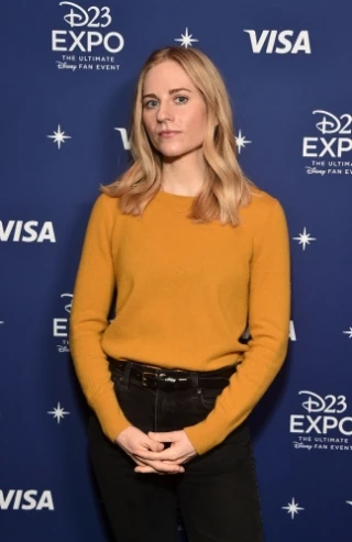 Carrie Hobson