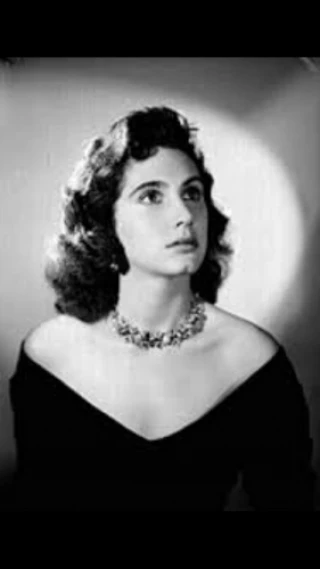 Rosita Arenas