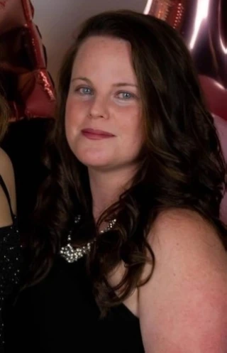 Amanda MacDonald