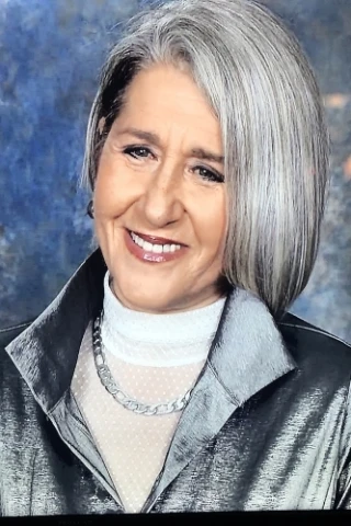 Theresa Tova