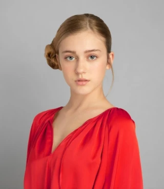 Vivienne Rowe