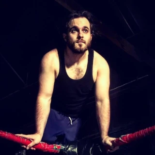 Dustin Thomas