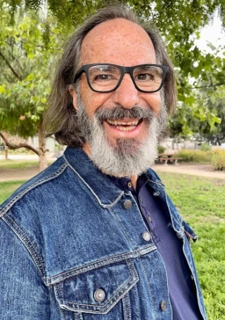 Stewart Strauss