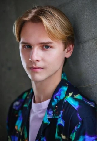 Graham Vines