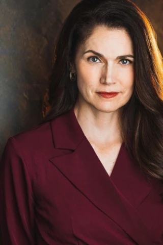 Emma MacKenzie