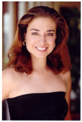 Elizabeth Del Sol
