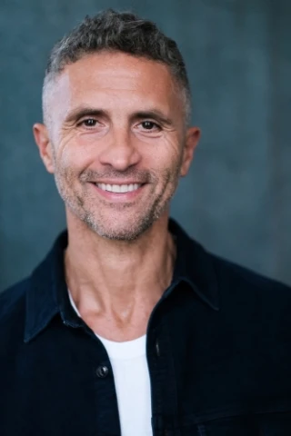 Christopher Simon