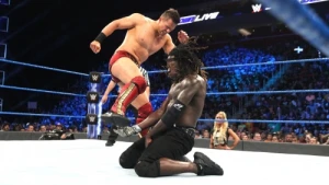 Triple Threat Tag Team Match