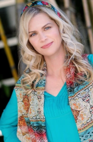 Tara Jean O'Brien