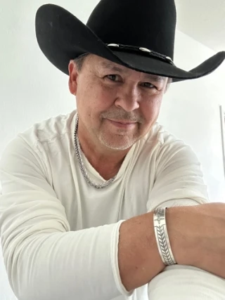 Richard Rich Anthony Perez