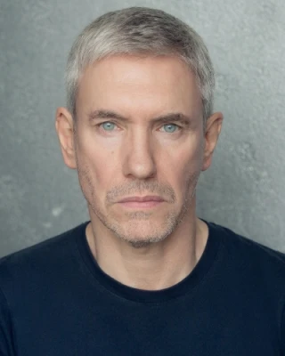 Sean Buchanan