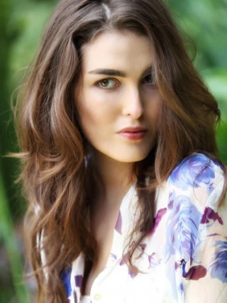 Laura Holland
