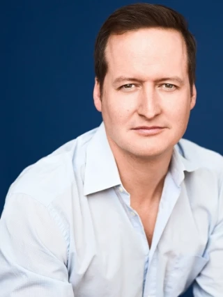 Andrew Martin