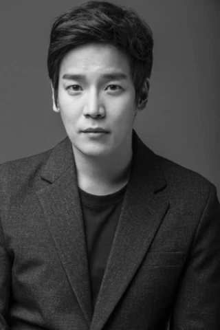 Nam-Woo Kim