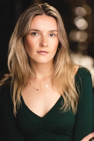 Lexi Crowe