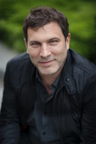 Aaron Levine