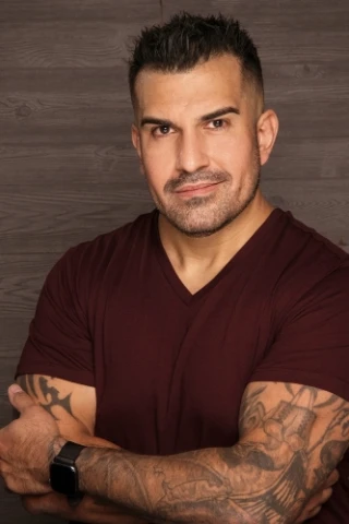 Steven Andrews
