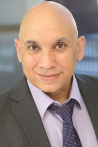 Gus Scharr