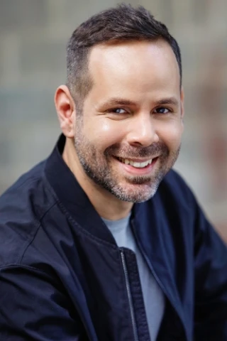 CJ Báez