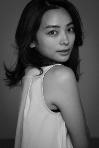 Reina Aoi