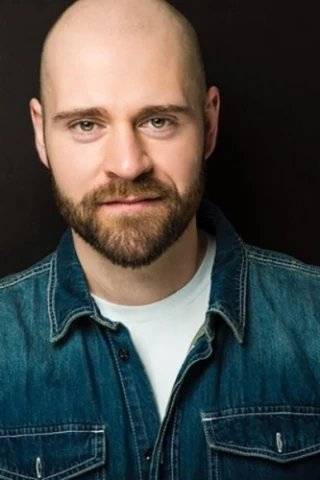 Adam Kolozsvari