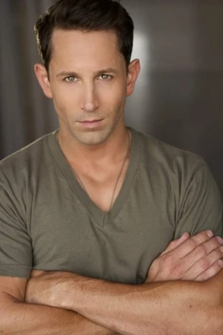 Shea Lewis