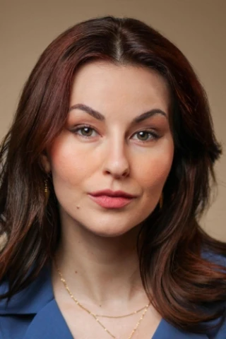 Veronica Rose