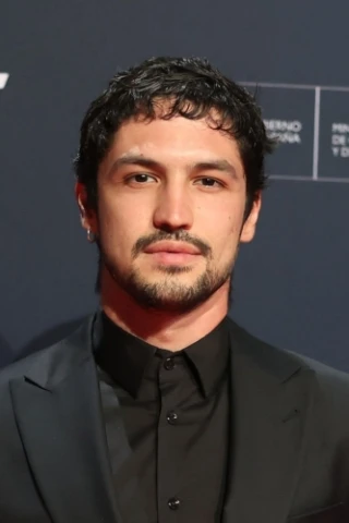 Gabriel Leone