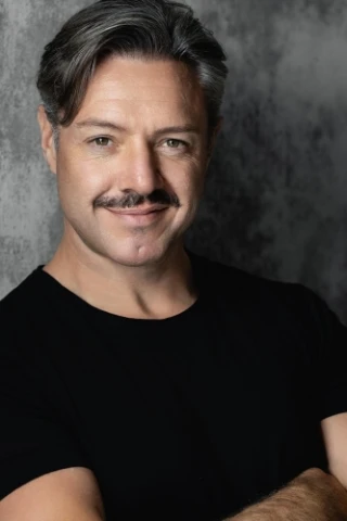 Martin Dickinson